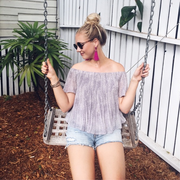 Purple patterned Off the Shoulder Top - Picture 2 of 5